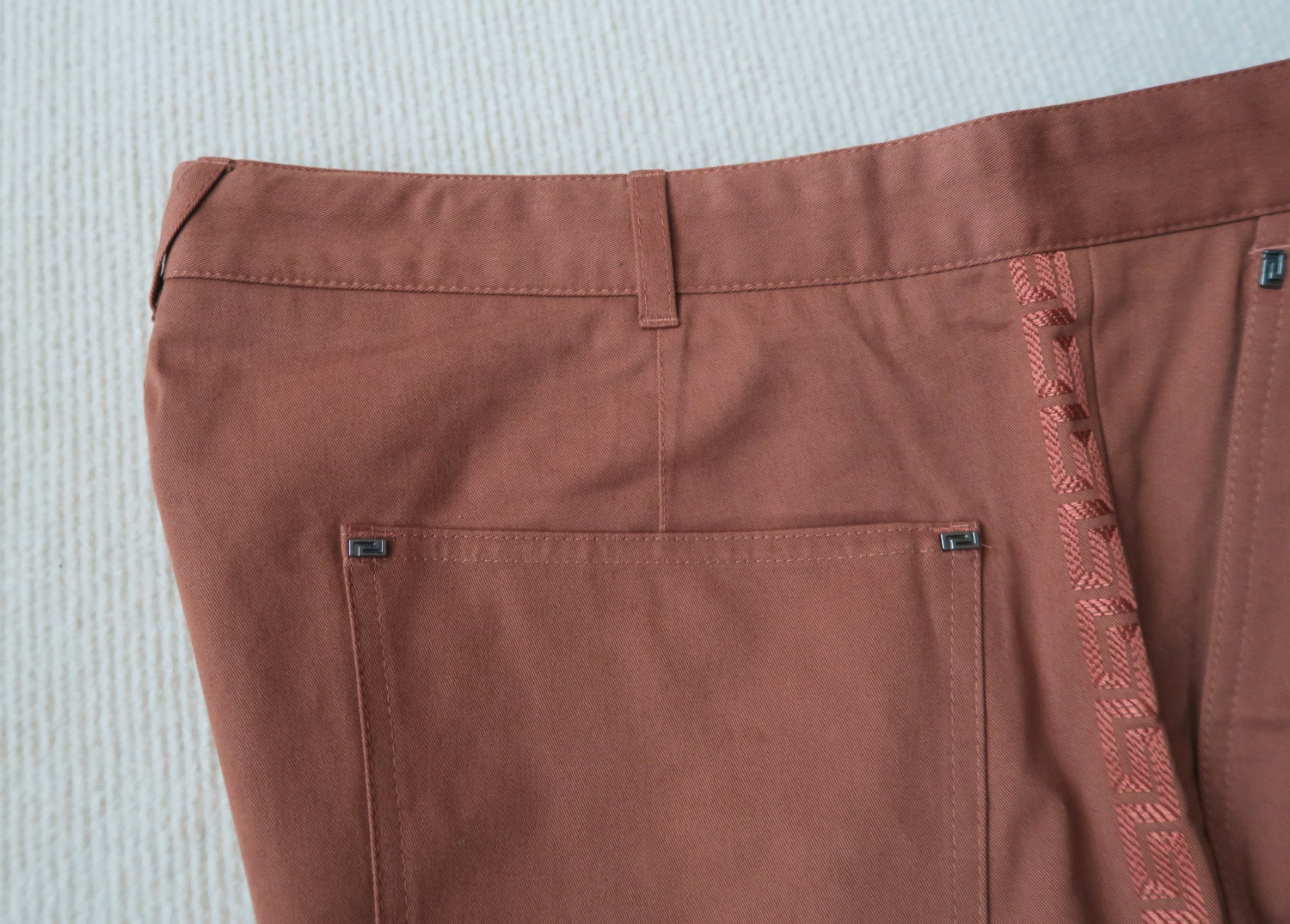 H&M × Versace Versace For H&M Embroidered Motif Shorts Size US 36 / EU 52 - 7 Thumbnail