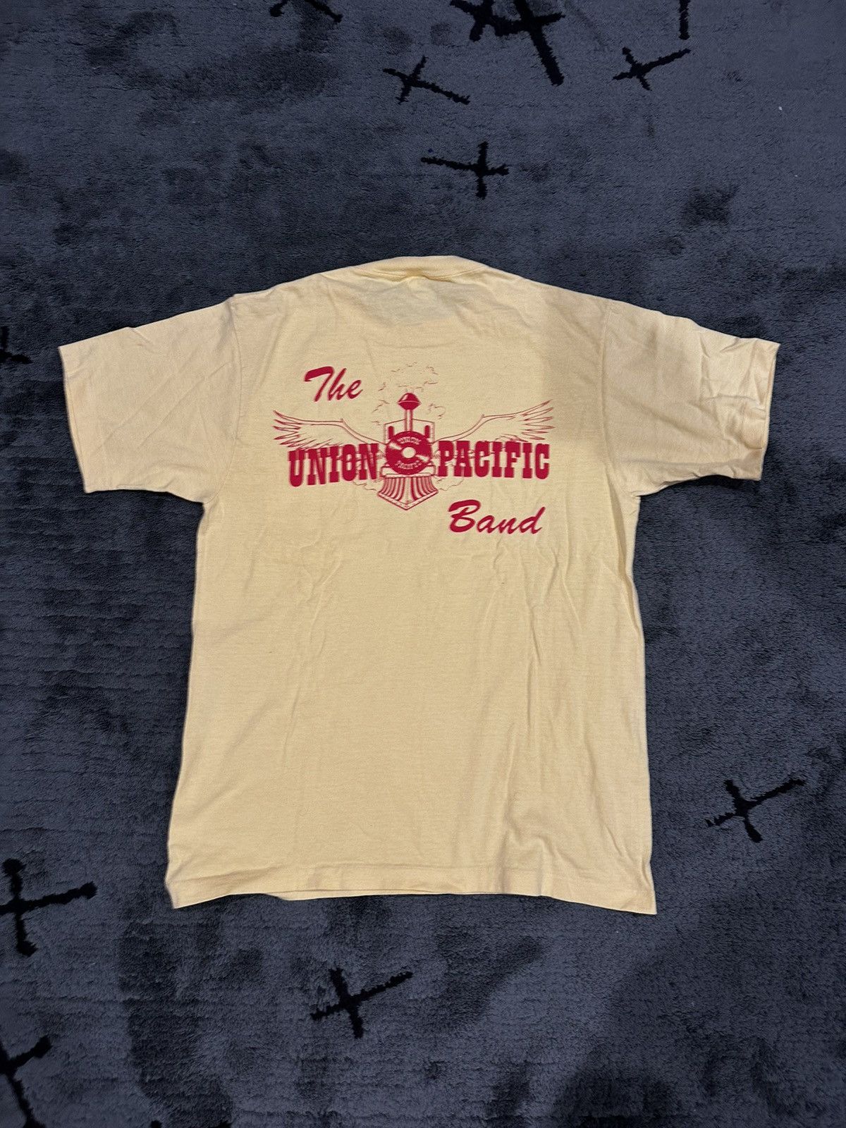 Band Tees × Vintage Vintage 80’s-90’s “Union Pacific Band Tee” Size US L / EU 52-54 / 3 - 1 Thumbnail