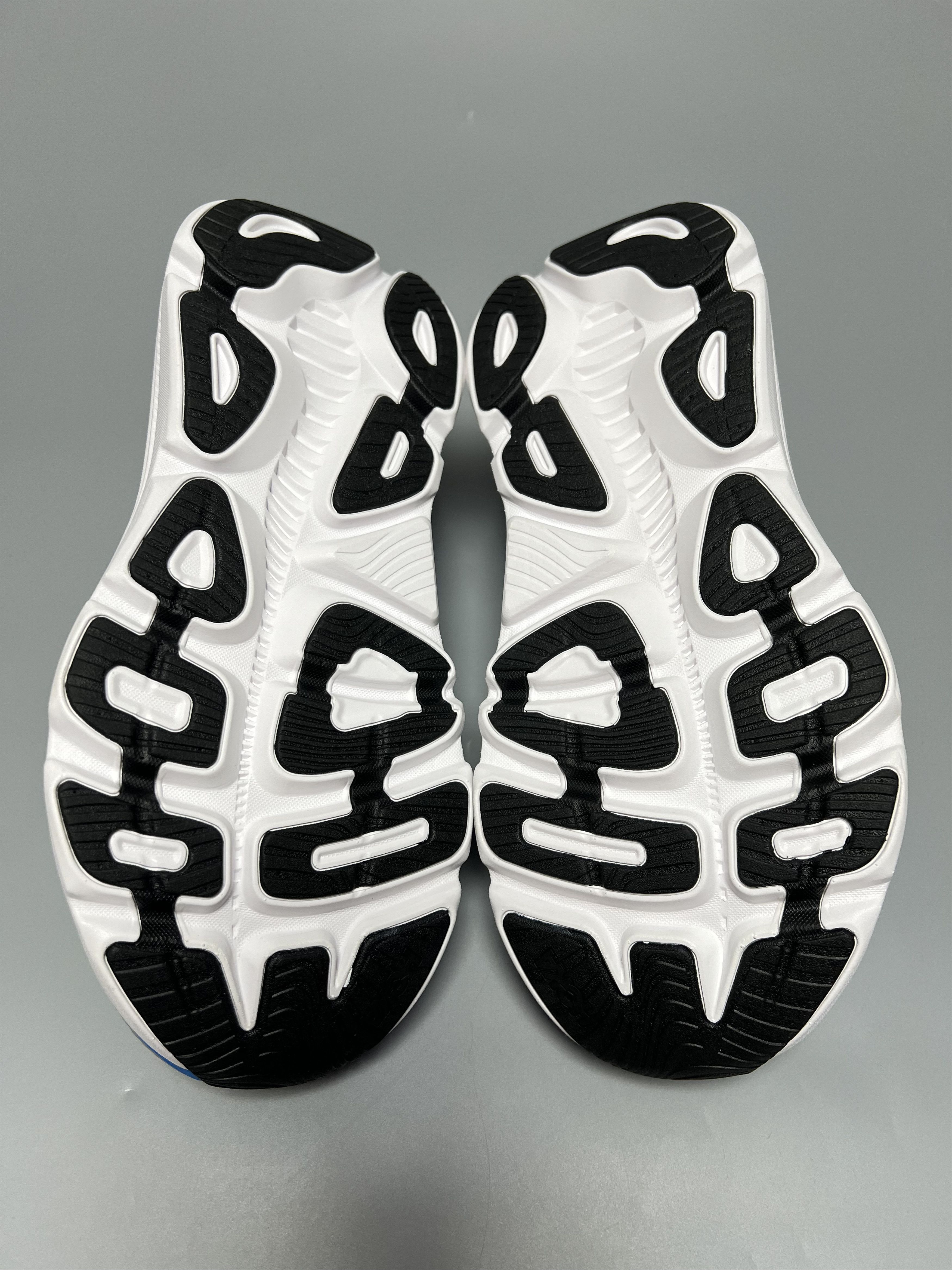 Hoka Hoka One One Gaviota 5 Wide Running Shoes Walking Gym Size US 12.5 / EU 45-46 - 6 Thumbnail