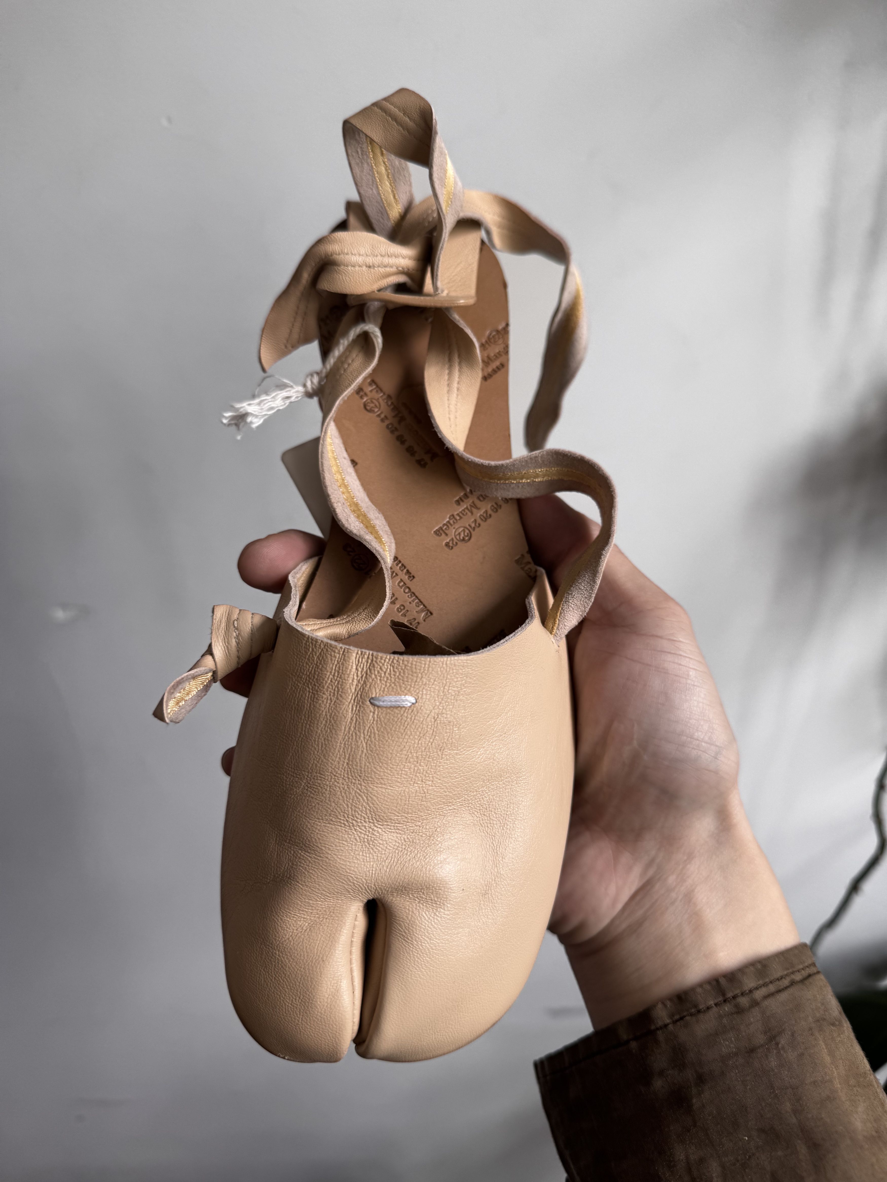 Maison Margiela Masion Margiela Leather Tabi Strap Ballet Flats Size 37.5 Size US 7.5 / IT 37.5 - 3 Thumbnail