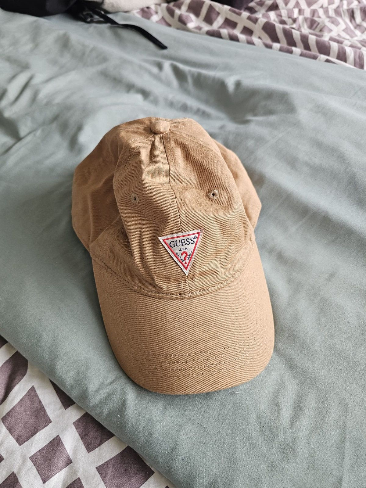 Guess Light brown Guess dad hat Size ONE SIZE - 1 Thumbnail