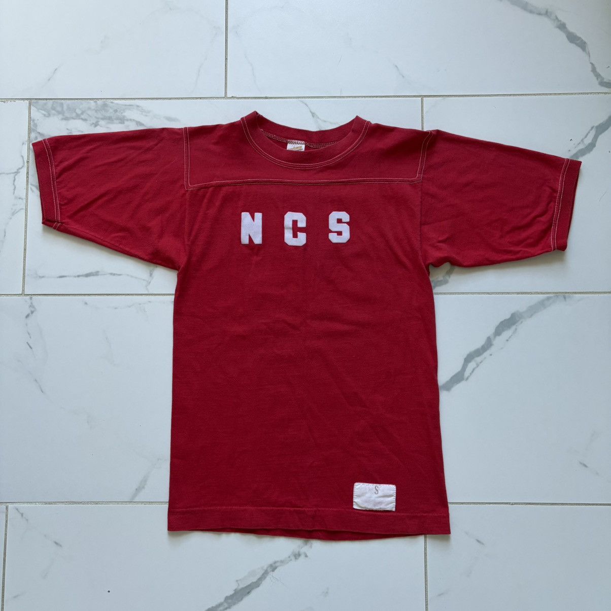 Vintage Vintage 1970s 70s NC State Wolfpack Cotton Football Jersey Size US S / EU 44-46 / 1 - 1 Thumbnail