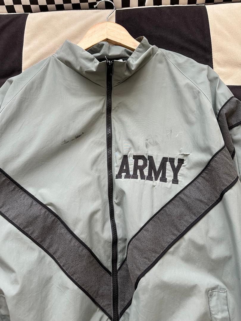 Vintage VINTAGE ARMY WINDBREAKER JACKET Size US XL / EU 56 / 4 - 3 Thumbnail