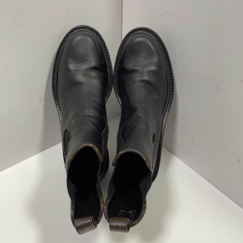 Louis Vuitton Louis Vuitton Black Chelsea Boots - Size US 8.5 / EU 41-42 - 3 Thumbnail