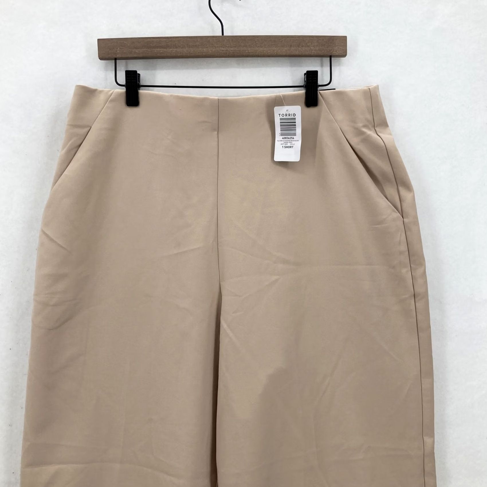 Torrid Torrid Studio Pants Womens 1X Short Smoke Gray Studio Refined Pull-On Wide Leg Dress Pants Beige Size 40" / US 18 - 2 Thumbnail