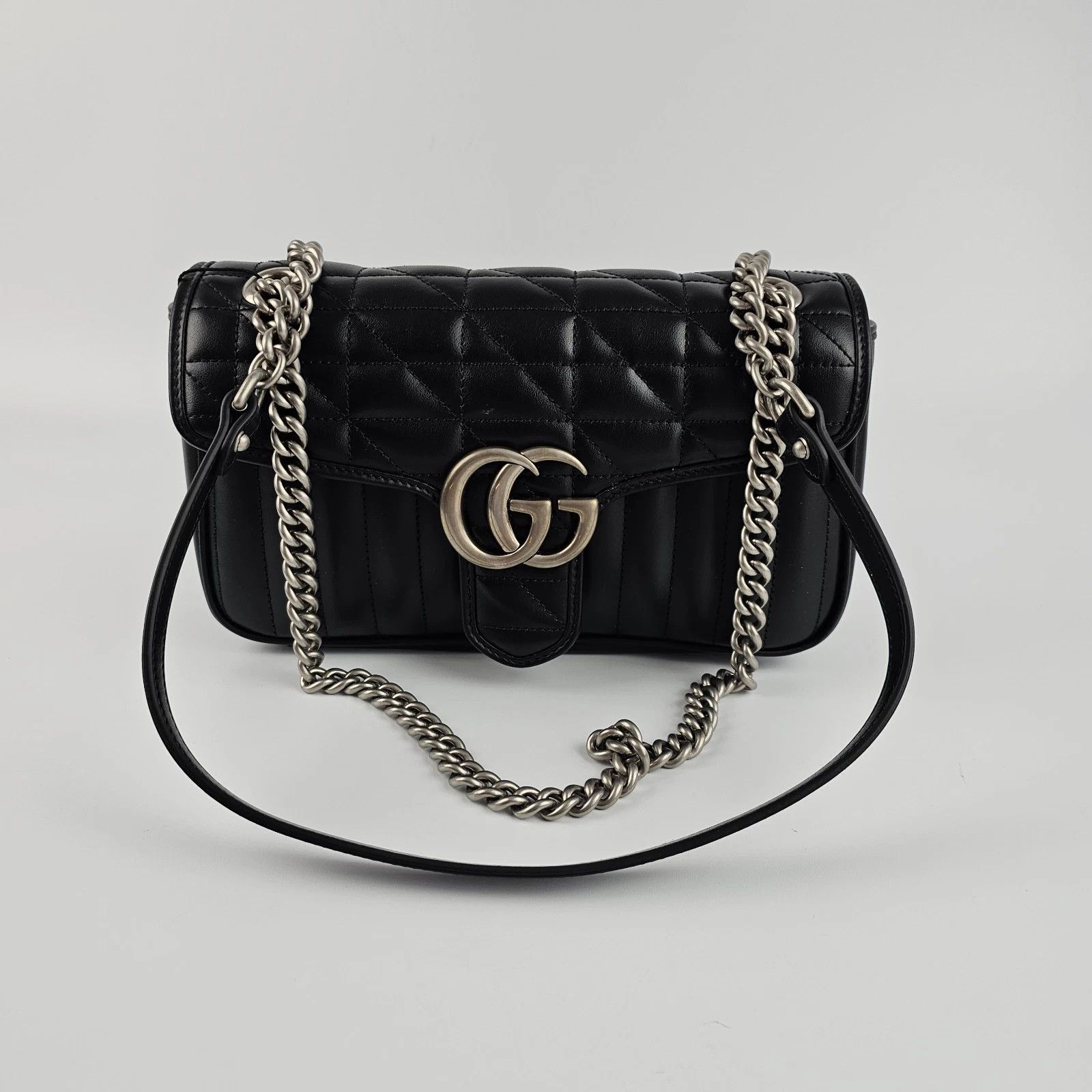 GUCCI GG Marmont Med Black Leather Shoulder Bag New