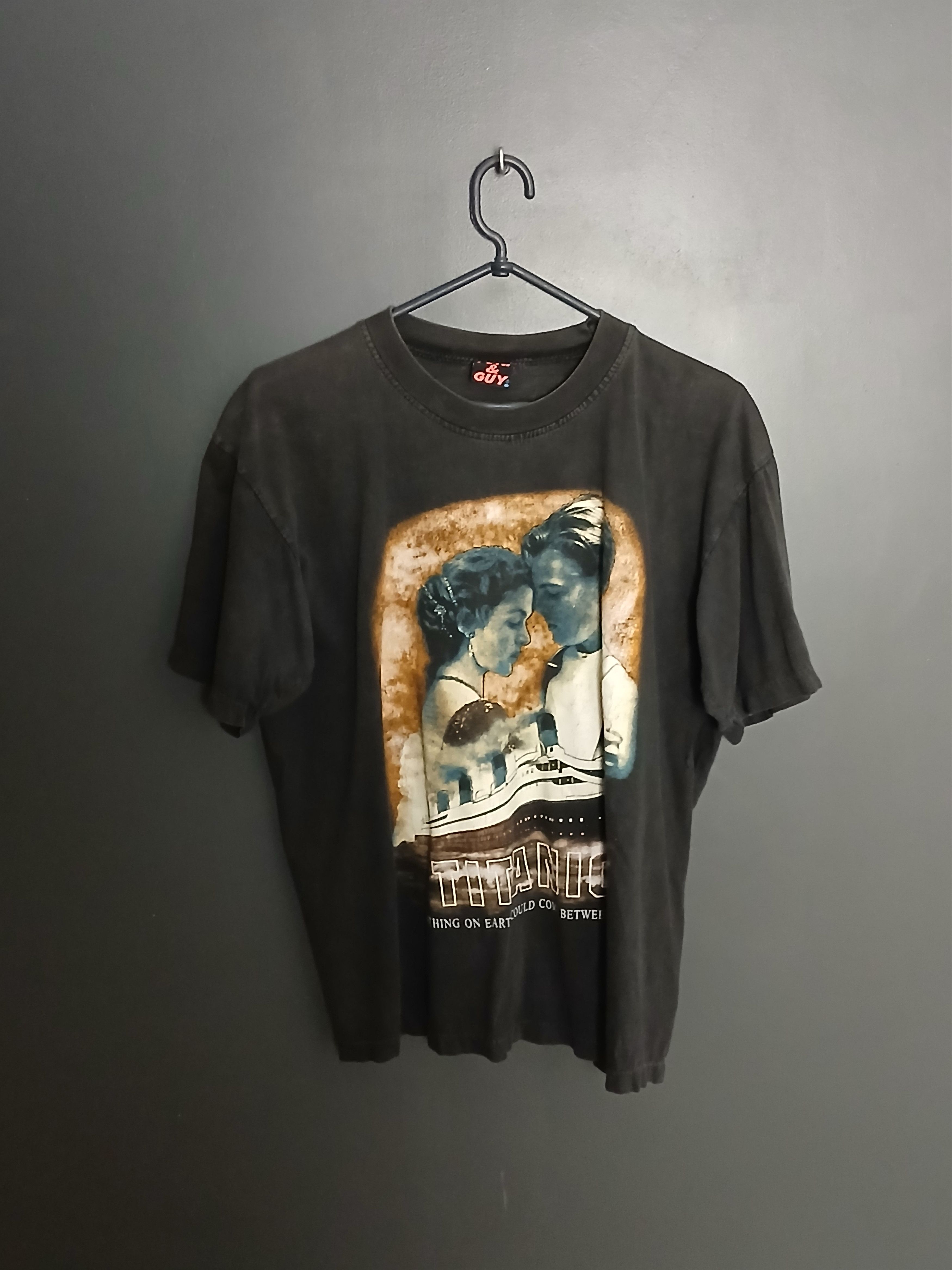 Vintage Vintage Titanic Leonardo DiCario Single Stitch T-Shirt Size US M / EU 48-50 / 2 - 1 Thumbnail