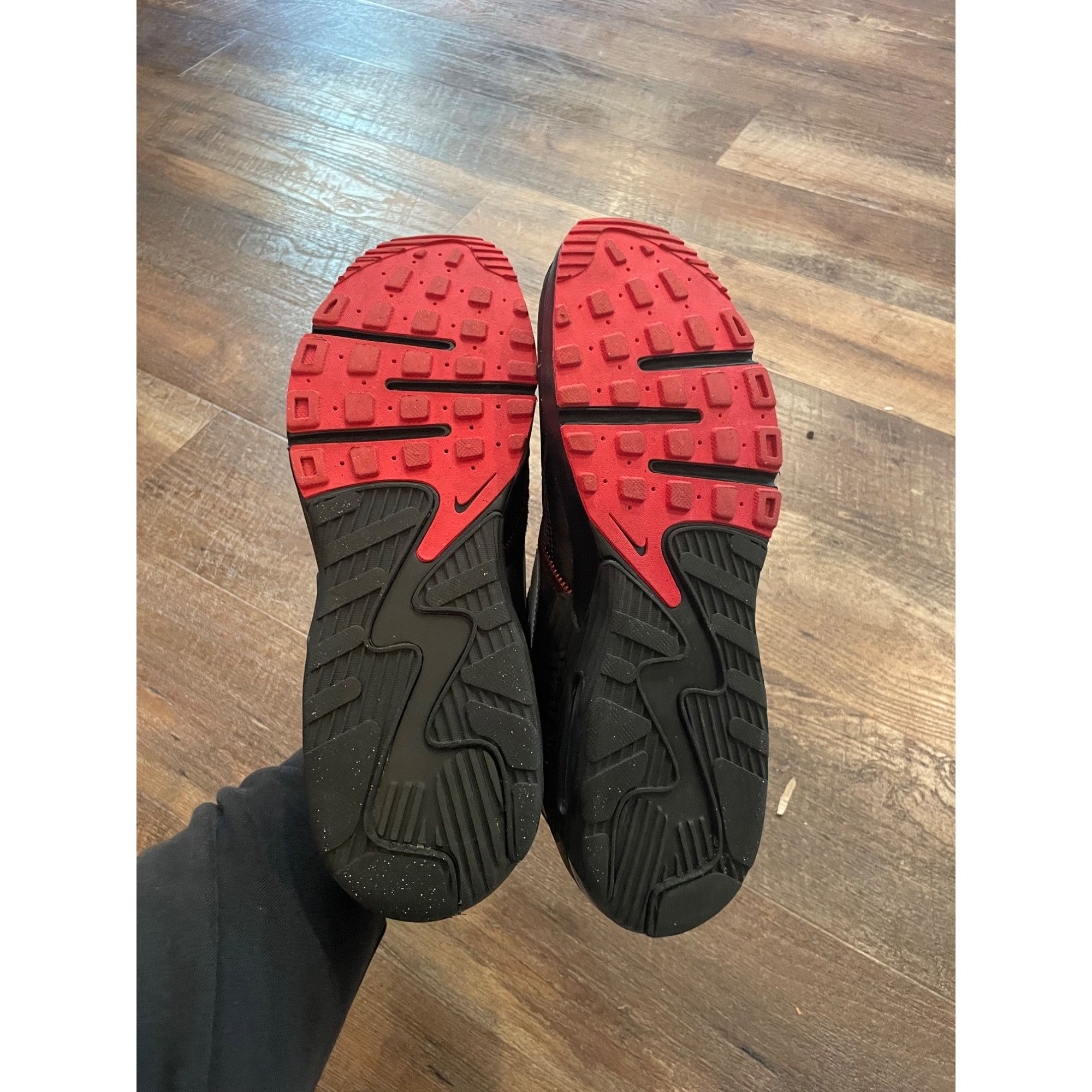 Nike Nike Air Max Excee Black/Sport Red Sneakers DM0832-001 Men’s Size US 11 / EU 44 - 6 Thumbnail