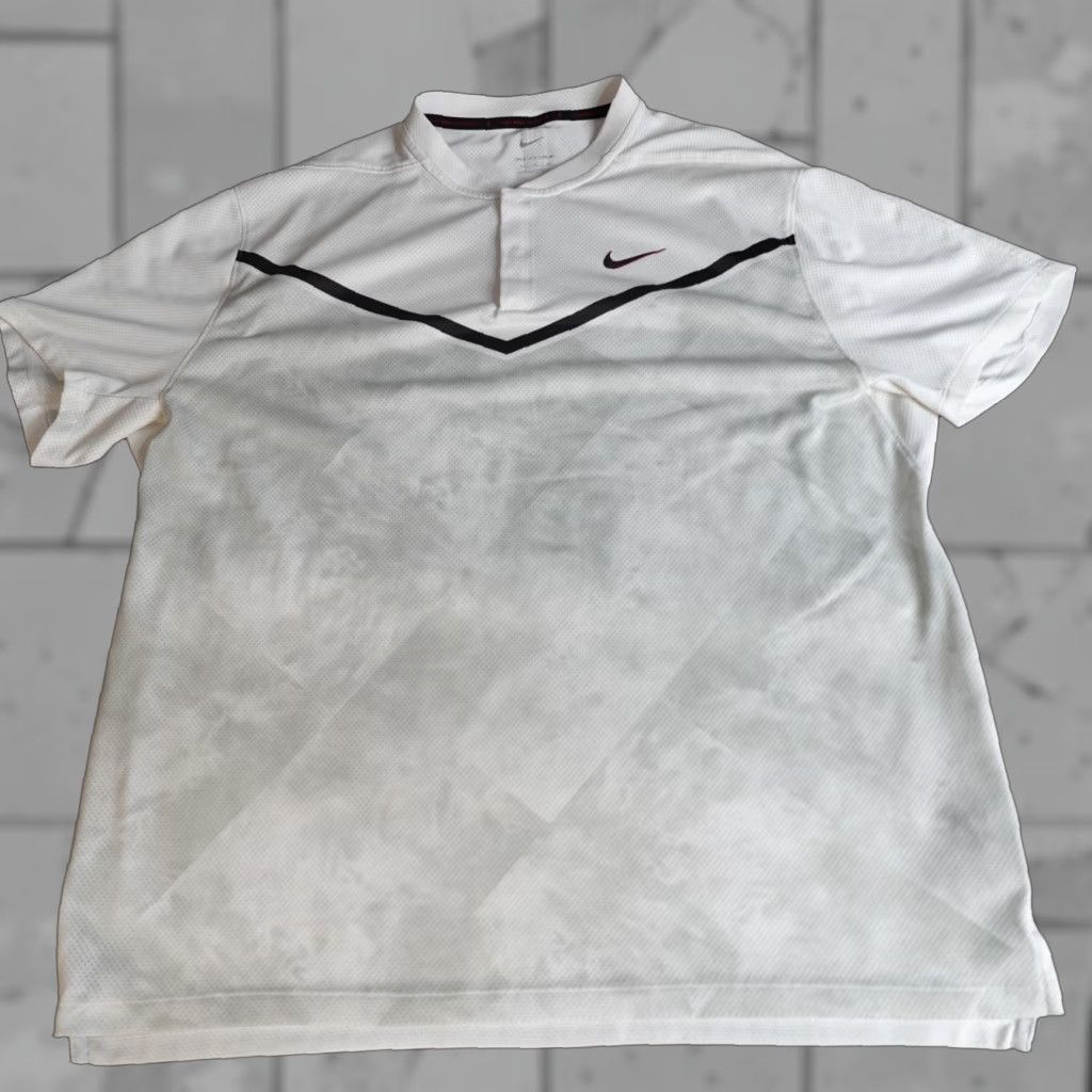 Nike Polo Shirt XL White Blade Collar ADV Tiger Woods DH0916-100 Polo Men XL White Nike Dri-Fit Golf Activewear Short Sleeve Geometric Logo