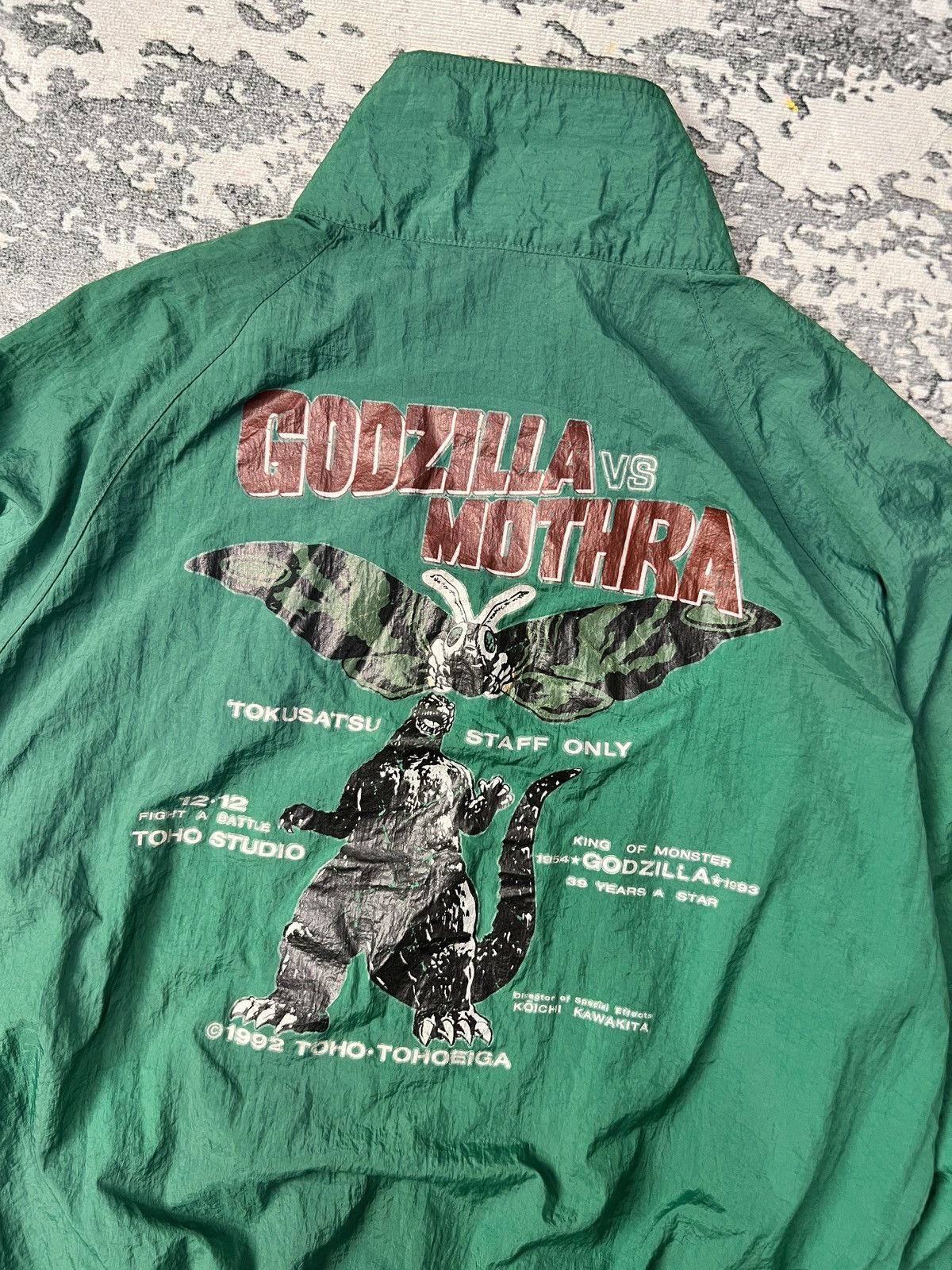 Vintage RARE! 1993 Godzilla vs Mothra STAFF ONLY Light Jacket Size US L / EU 52-54 / 3 - 3 Thumbnail