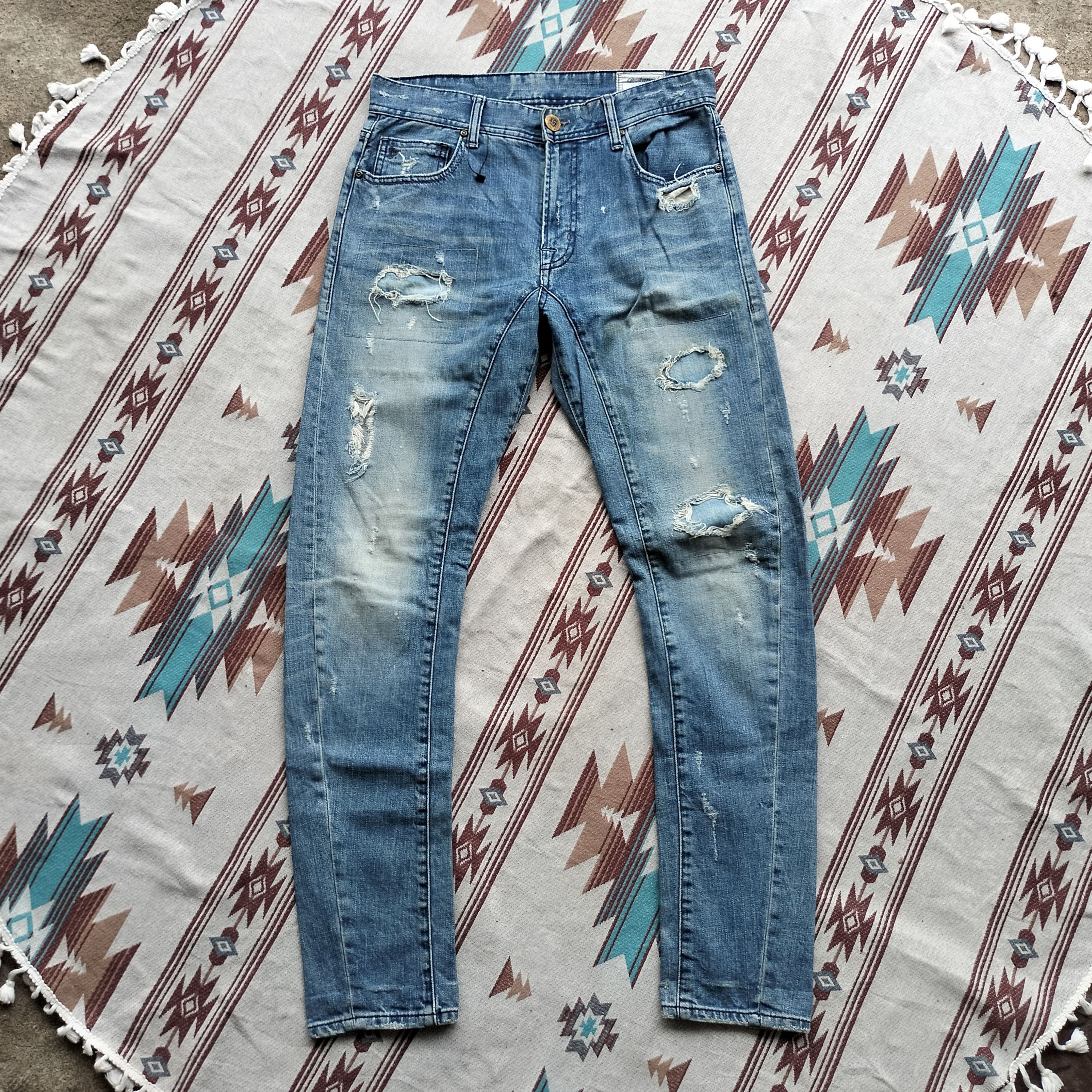 Jean Buckaroo curve distressed denim Size US 31 - 1 Thumbnail