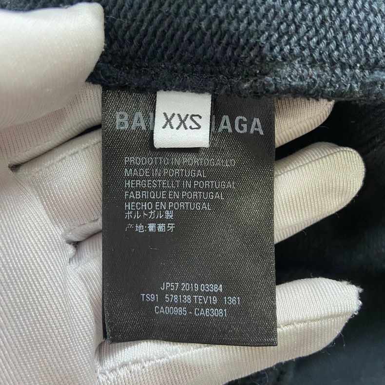 Balenciaga Balenciaga Yellow lock letter logo hooded sweatshirt 2504-N Size US XXS / EU 40 - 6 Thumbnail