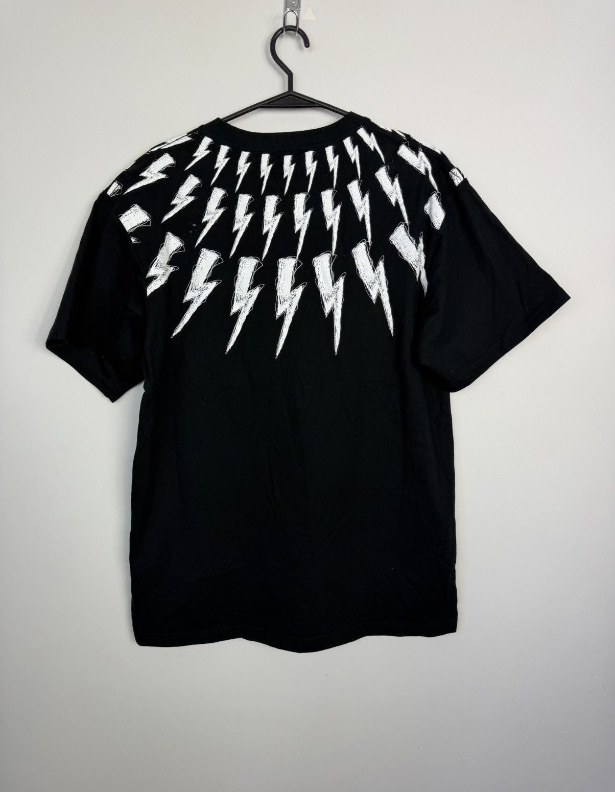 Neil Barrett Neil Barrett Thunderbolt Print T-shirt Size US L / EU 52-54 / 3 - 2 Thumbnail