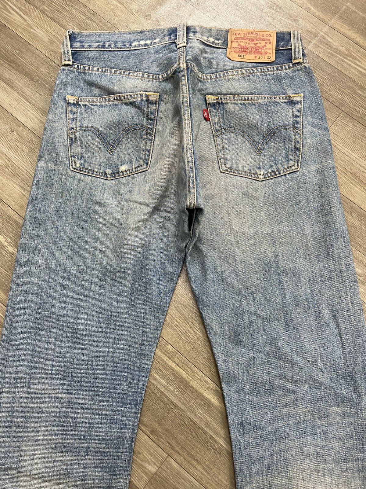 Levi's Vintage Clothing 🇮🇩1990s Vintage Levis 501 30x32 Straight Leg Blue Jeans Size US 30 / EU 46 - 21 Thumbnail