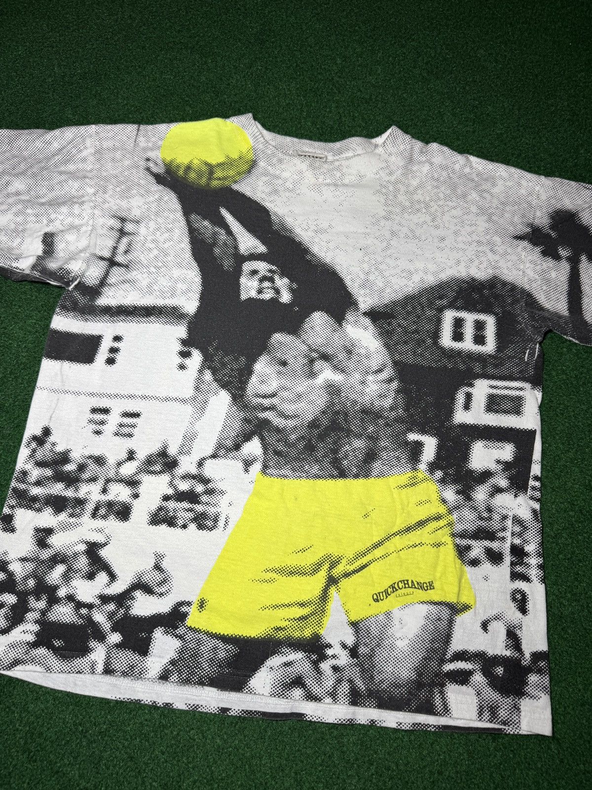 Vintage Vintage 90s Beach Volleyball Mega Top Hip Hop Aop T Shirt Size US L / EU 52-54 / 3 - 2 Thumbnail