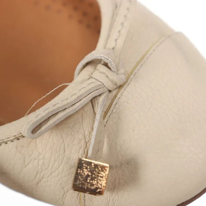 Louis Vuitton Louis Vuitton White Leather Flat Shoes -2508 Size US 7.5 / EU 40-41 - 9 Thumbnail