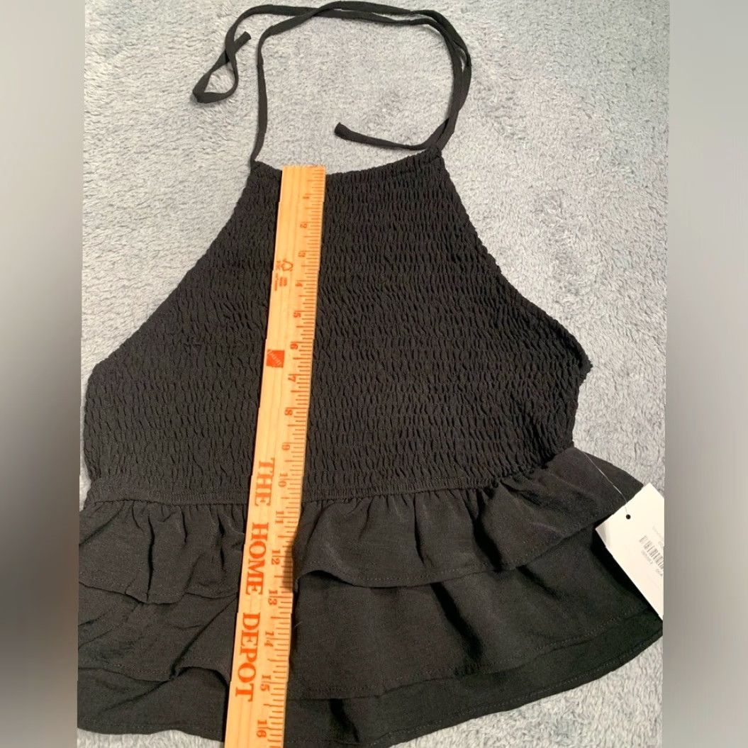 Vintage NWT Mod on trend smocked Black Halter Top medium Tank Women M Black NWT Halter Top Smocked Mod on trend Tank Medium Women Size M / US 6-8 / IT 42-44 - 5 Thumbnail