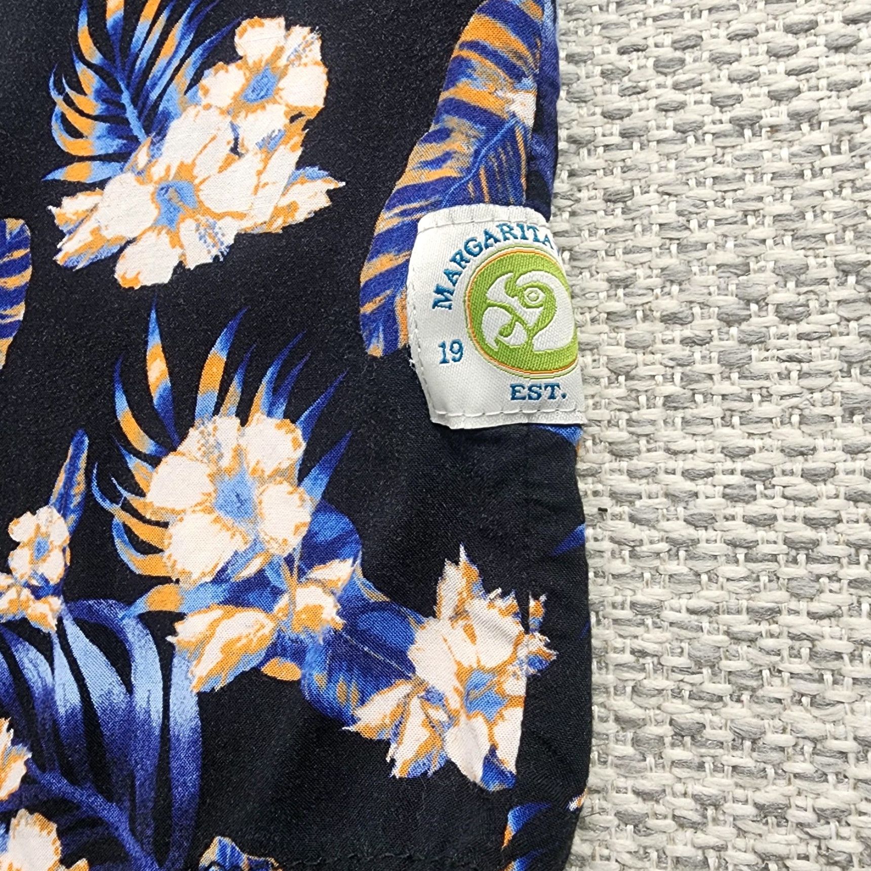 Vintage Margaritaville Shirt Mens 2XL Black Floral Hawaiian Button-Up Rayon Short Sleeve Size US XXL / EU 58 / 5 - 4 Thumbnail