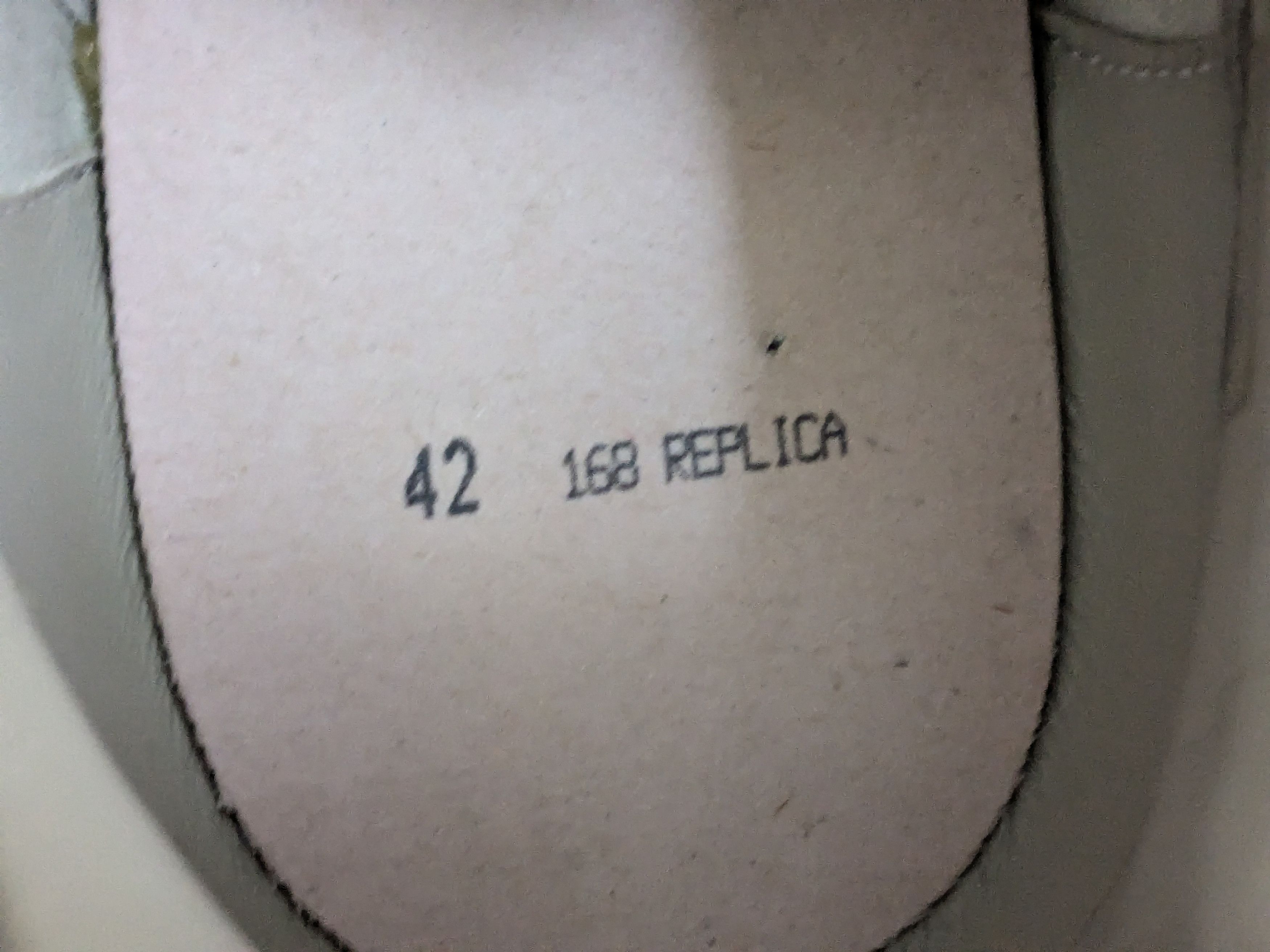 Maison Margiela Maison Margiela GAT Replica Gray White 9 42 Low Tops Size US 9 / EU 42 - 7 Thumbnail