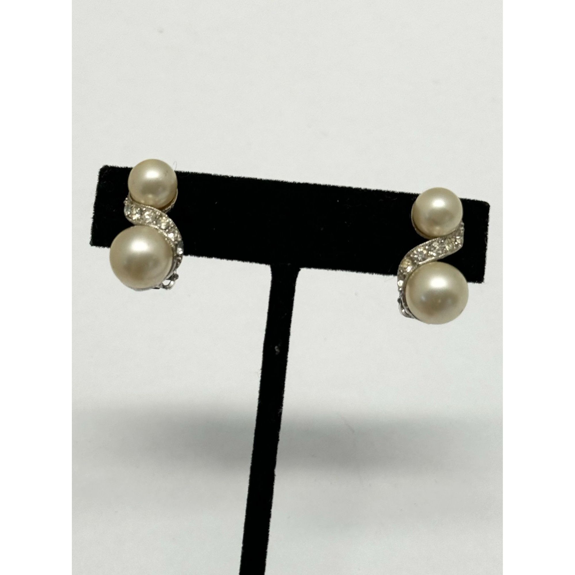 Vintage Vintage Marvella pearl rhinestone earrings Size ONE SIZE - 4 Thumbnail