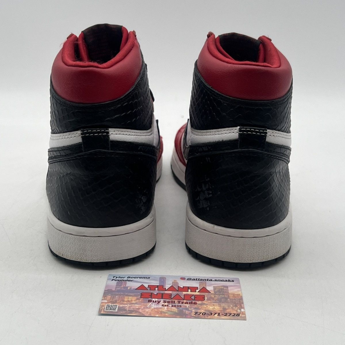 Jordan Brand Wmns air Jordan 1 high satin red Size US 10.5 / IT 40.5 - 3 Thumbnail
