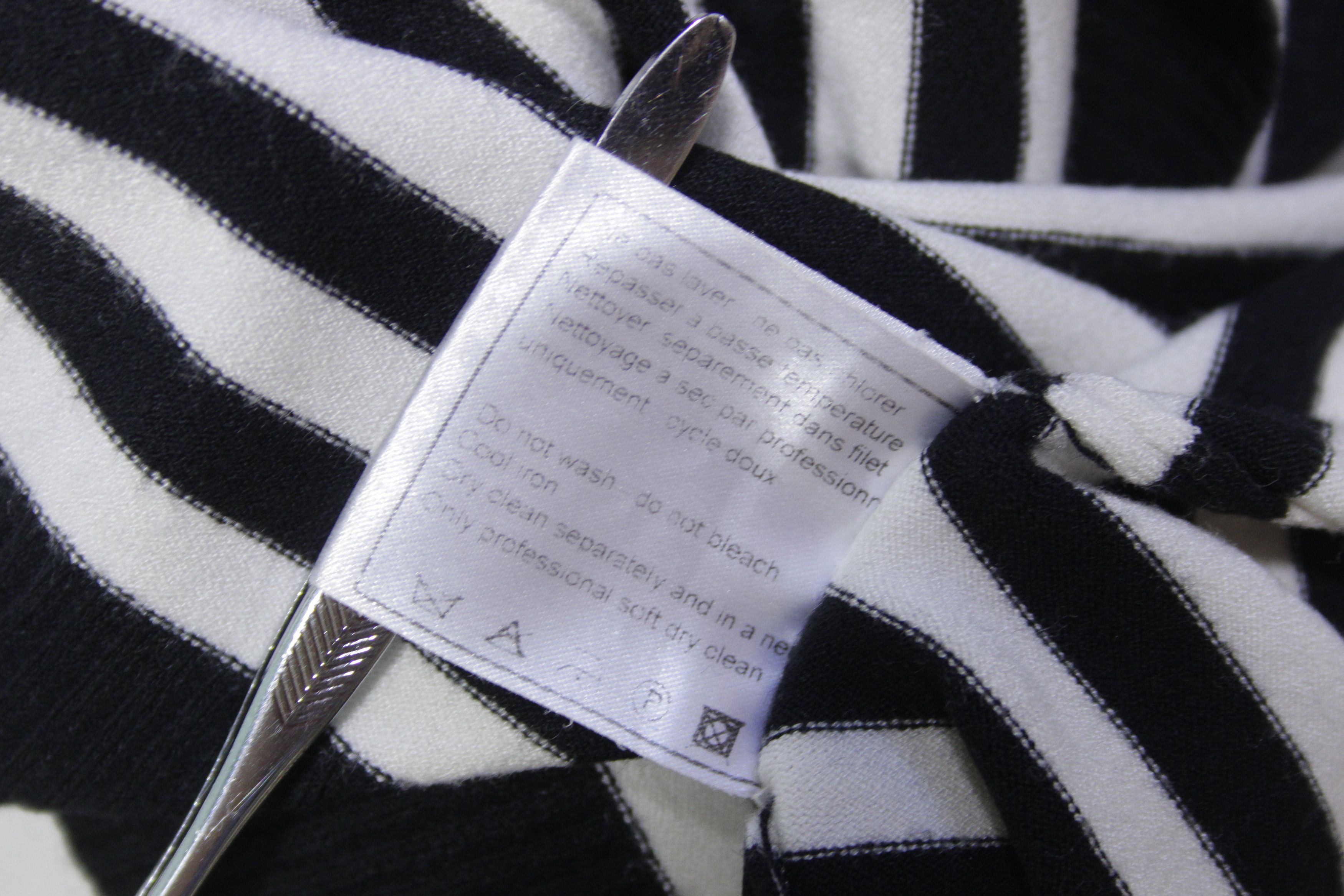 Chanel Striped Logo Sweater Vintage Size S / US 4 / IT 40 - 13 Thumbnail