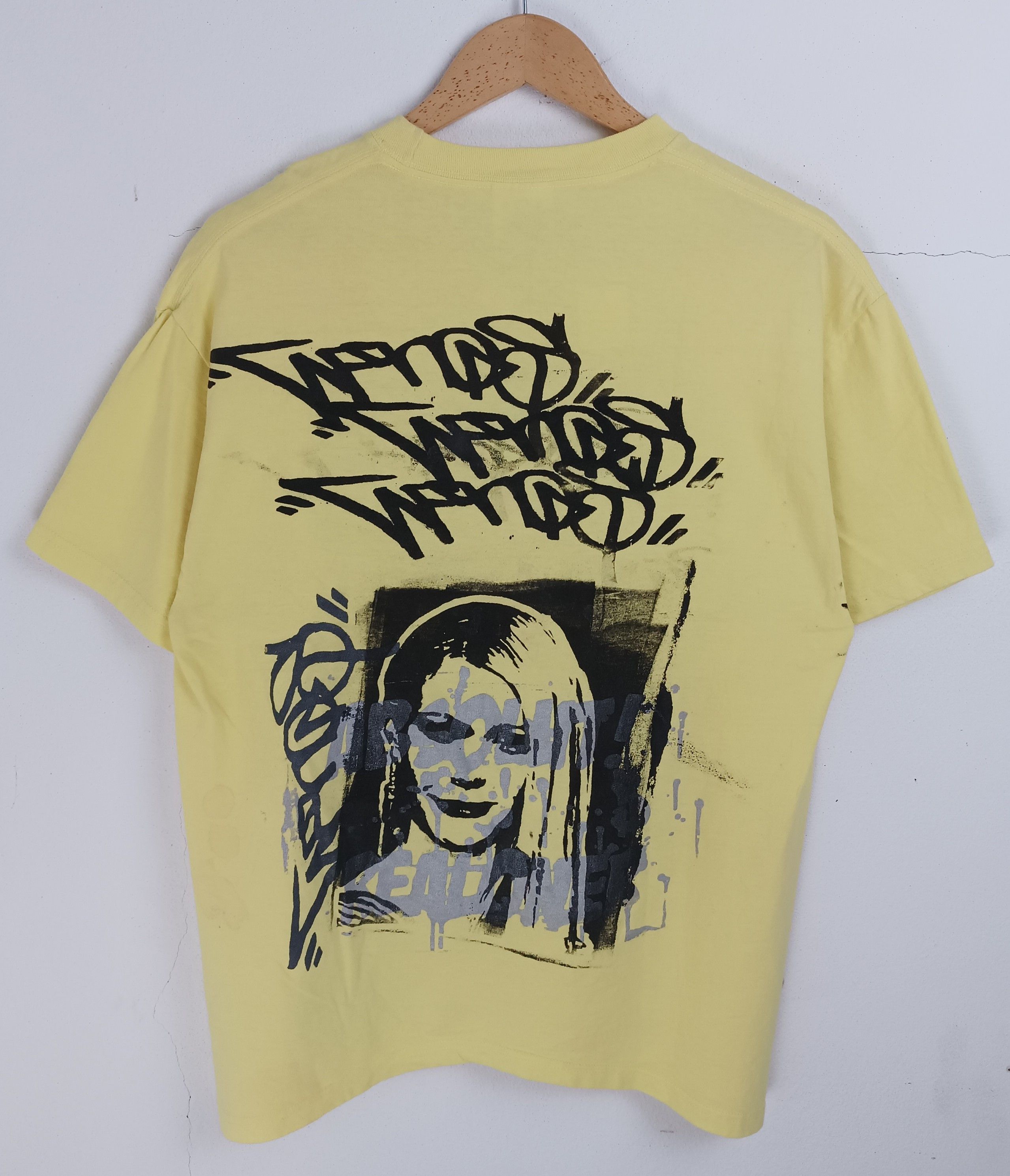 Other VINTAGE ABSOLUT! & REALONER PUNK GRUNGE ROCK TEE Size US L / EU 52-54 / 3 - 4 Thumbnail