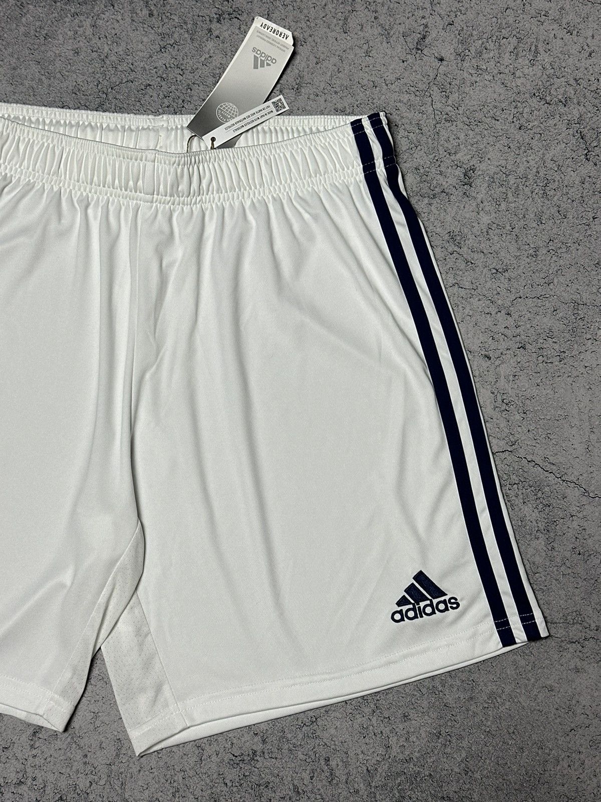 Adidas Adidas Leeds United 22/23 Soccer Short Size L Size US 34 / EU 50 - 3 Thumbnail