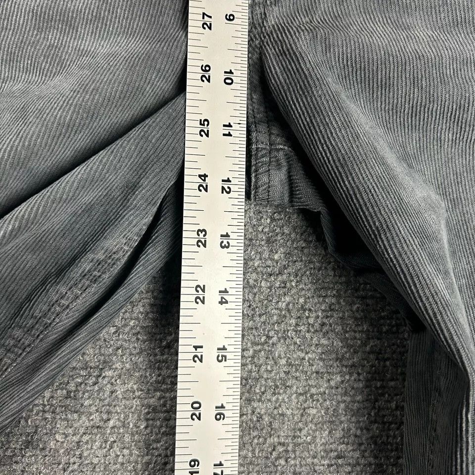 American Eagle Outfitters American Eagle Pants Womens 6 Regular Corduroy Mom Jeans Size 28" / US 6 / IT 42 - 3 Thumbnail