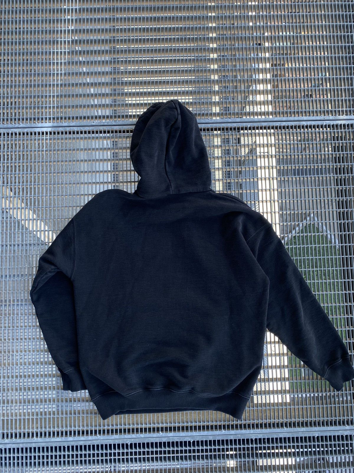 Vetements Vetements Friday Hoodie Sleeve Embroidered Logo Size US XS / EU 42 / 0 - 10 Thumbnail