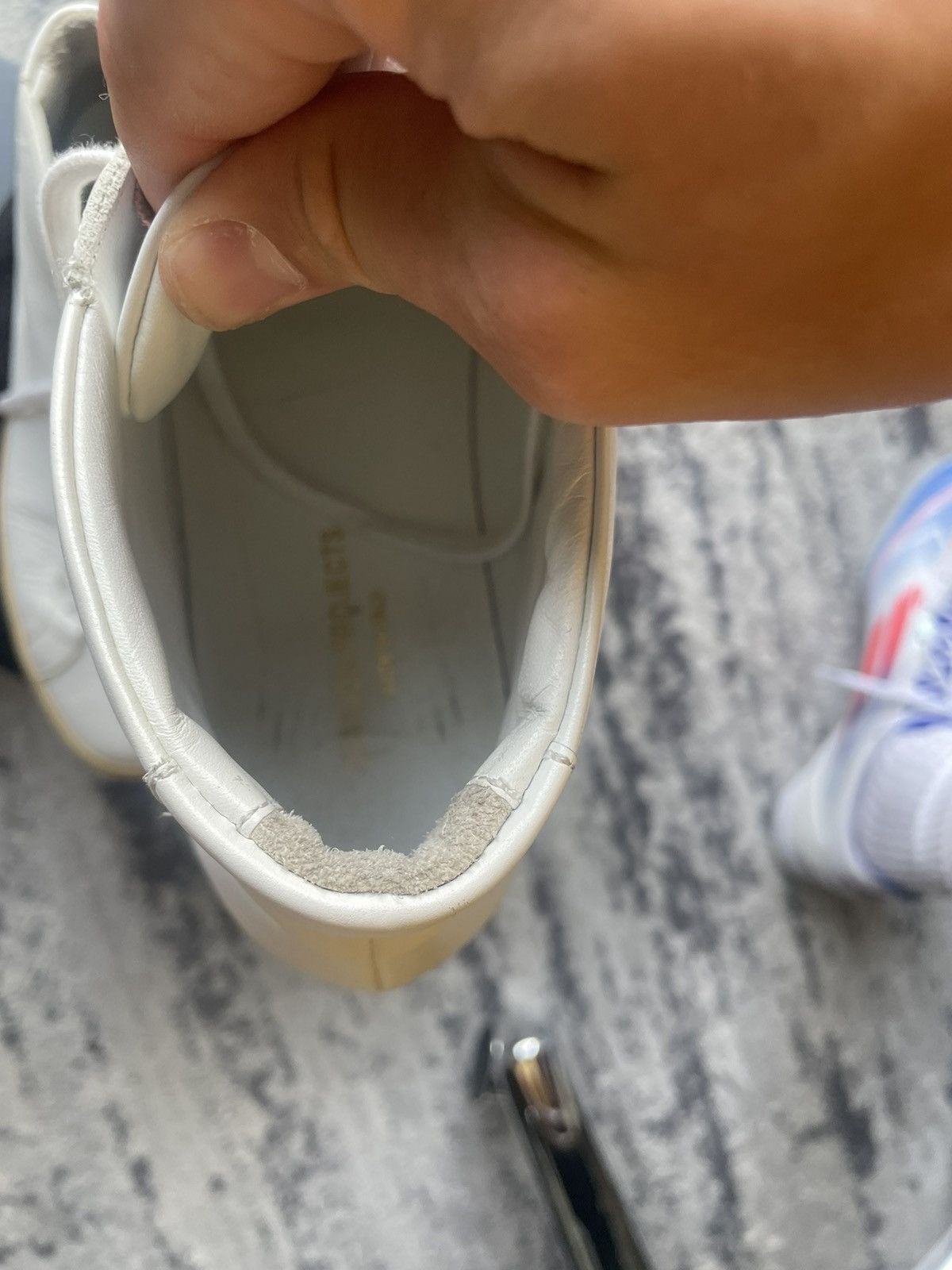Common Projects COMMON PROJECTS ACHILLES MID WHITE w VINTAGE SOLE US11/44 Size US 11 / EU 44 - 6 Thumbnail