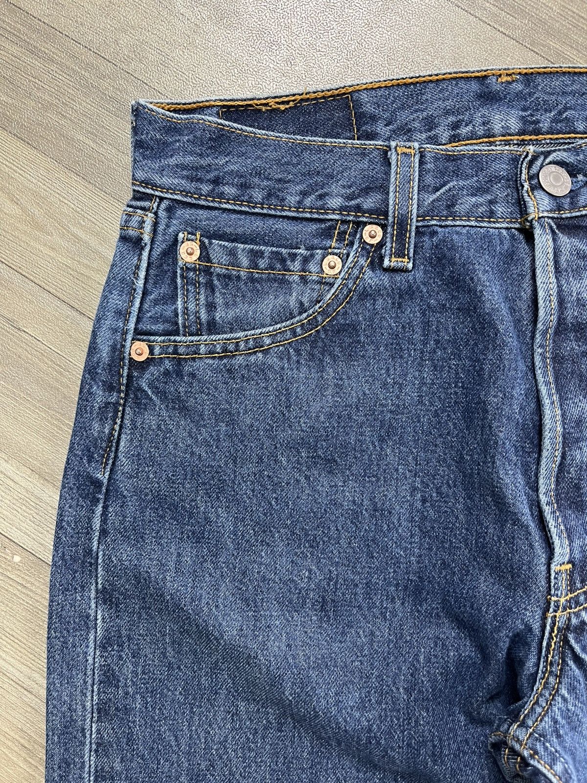Levi's Vintage Clothing 🇺🇸1990s Vintage Levis 501 30x32 Straight Leg Blue Jeans Size US 30 / EU 46 - 4 Thumbnail