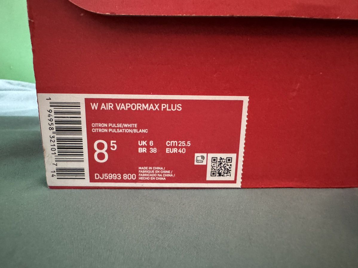 Nike Nike Air Vapormax Plus Yolk 2021 Size US 8.5 / IT 38.5 - 6 Thumbnail