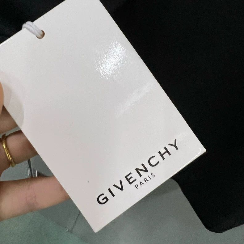 Givenchy Givenchy SizeXXXL Disney Collaboration Cartoon Pattern New Size US XXL / EU 58 / 5 - 5 Thumbnail