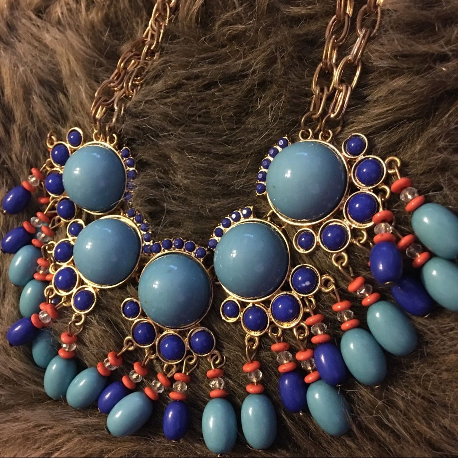 Jewelry Turquoise color cabochon statement necklace Size ONE SIZE - 6 Thumbnail
