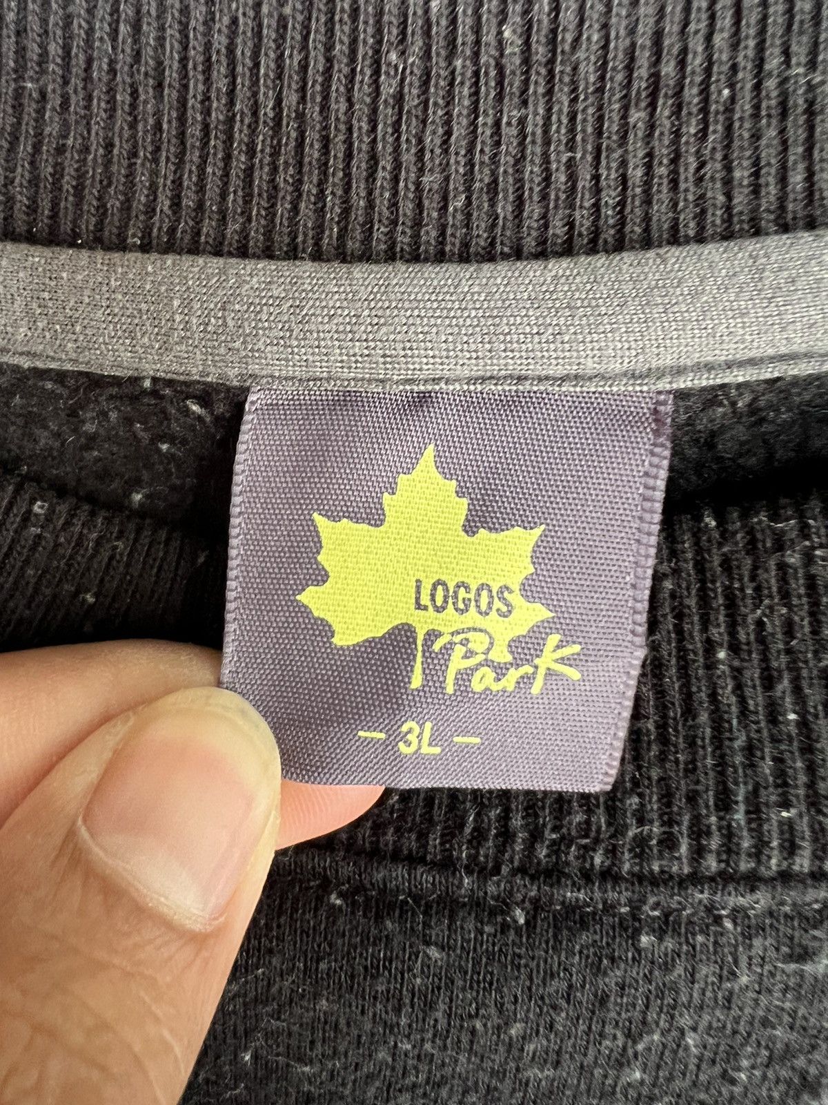 Vintage Vintage Logos Outdoor Small Logo Sweatshirt Size US XL / EU 56 / 4 - 4 Thumbnail
