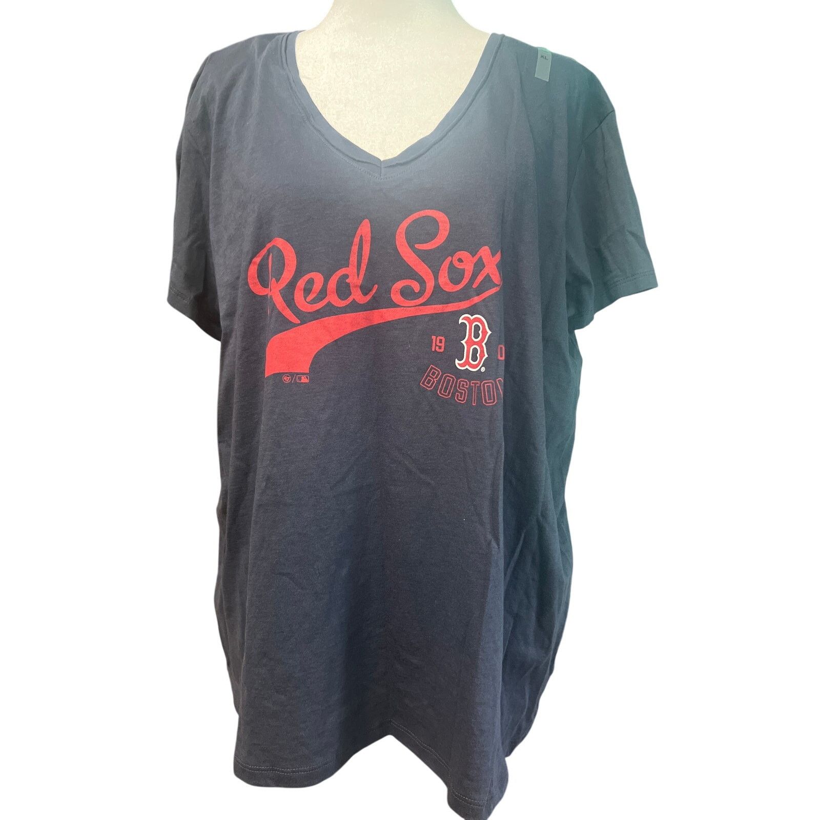 47 Brand NWT 47 Brand Boston Red Sox V-Neck Tshirt XL Size XL / US 12-14 / IT 48-50 - 2 Thumbnail