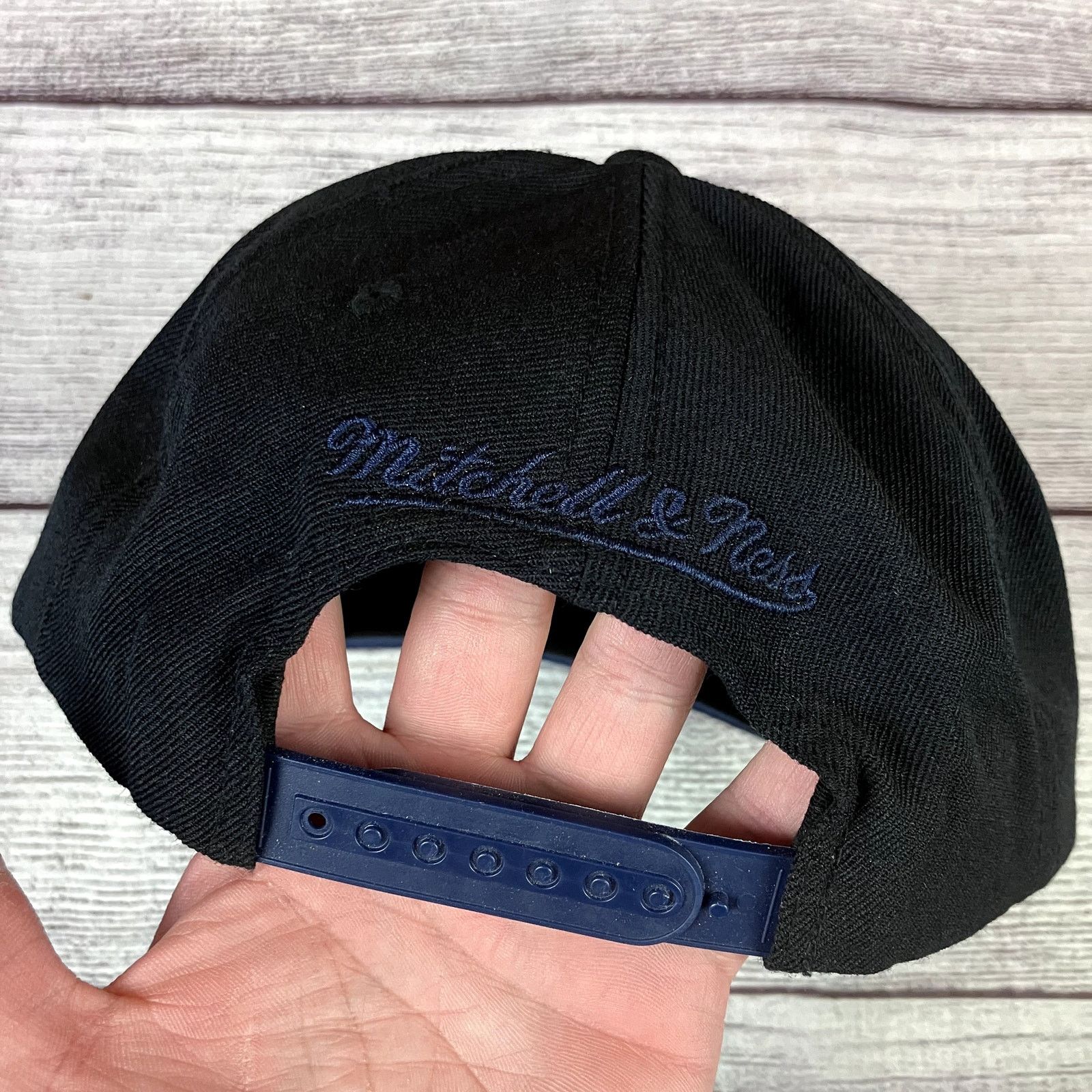Mitchell & Ness Mitchell & Ness Detroit Pistons NBA Basketball Snapback Hat Size ONE SIZE - 3 Thumbnail