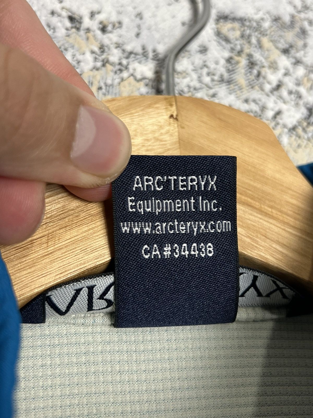 Arc'teryx × Vintage Vintage Arcteryx Epsilon AR Women's Softshell Zip Jacket Size S / US 4 / IT 40 - 6 Thumbnail