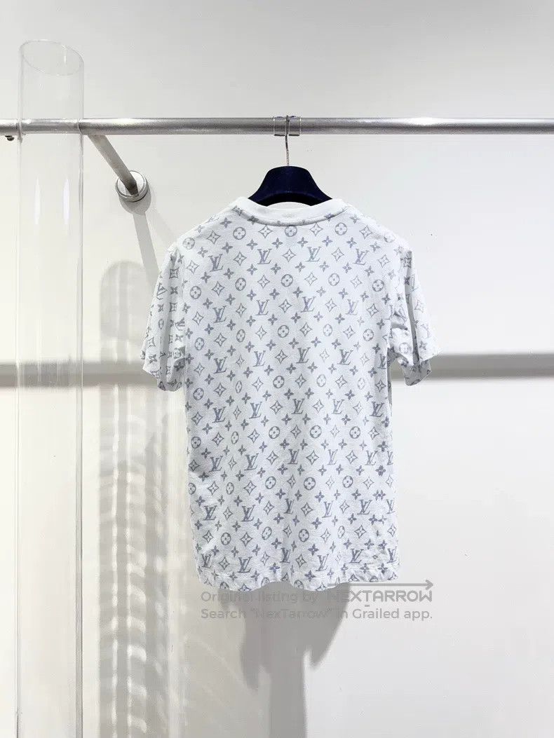 Louis Vuitton Louis Vuitton Full logo short sleeve Size XS / US 0-2 / IT 36-38 - 3 Thumbnail