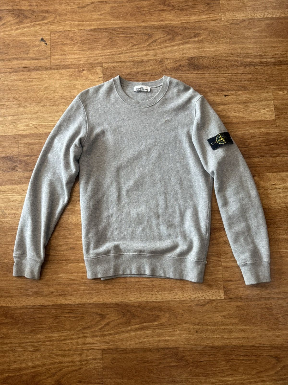 Stone Island Stone Island Grey Logo Sweater Size US L / EU 52-54 / 3 - 1 Thumbnail