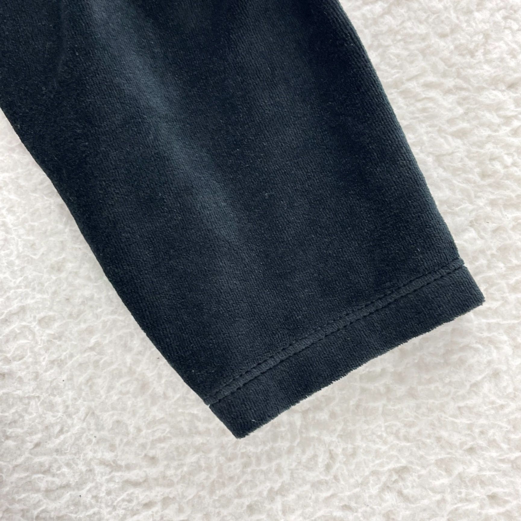Quacker Factory Quacker Factory Shirt Womens 1X Black Velvet Long Sleeve Beaded Pullover Stretch Size XL / US 12-14 / IT 48-50 - 7 Thumbnail