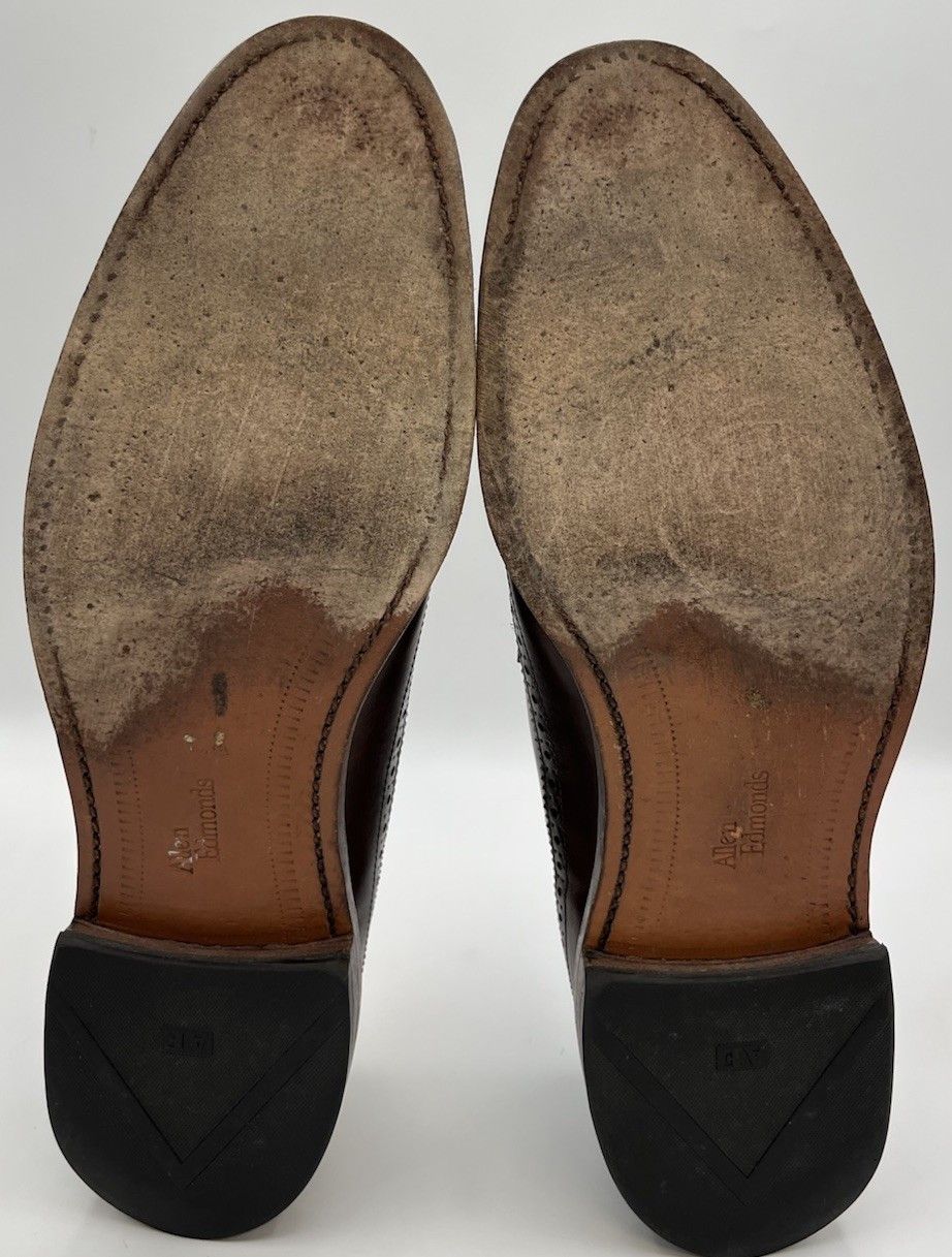 Allen Edmonds Allen Edmonds MCGREGOR Wingtip Dark Brown Leather Size 12D Size US 12 / EU 45 - 12 Thumbnail
