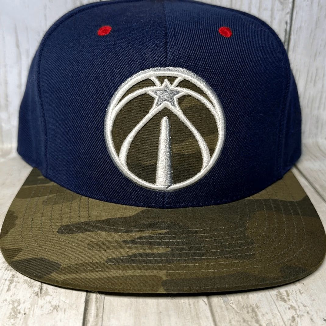 Mitchell & Ness Mitchell & Ness Washington DC Wizards Snapback Hat Camouflage Flat Brim Camo Multicolor One Size Unisex Adults Size ONE SIZE - 2 Thumbnail