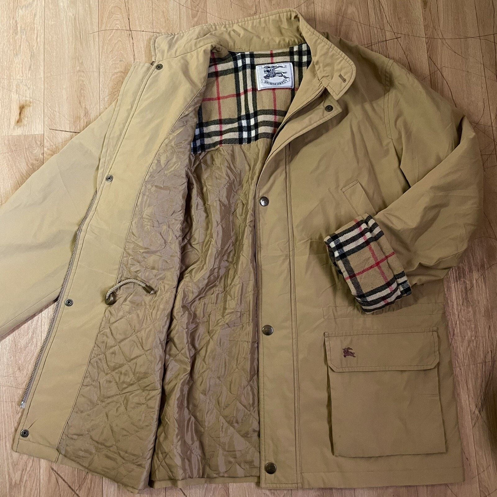 Burberry VINTAGE Burberry women jacket winter Nova Check OVERCOAT Size L / US 10 / IT 46 - 1 Thumbnail