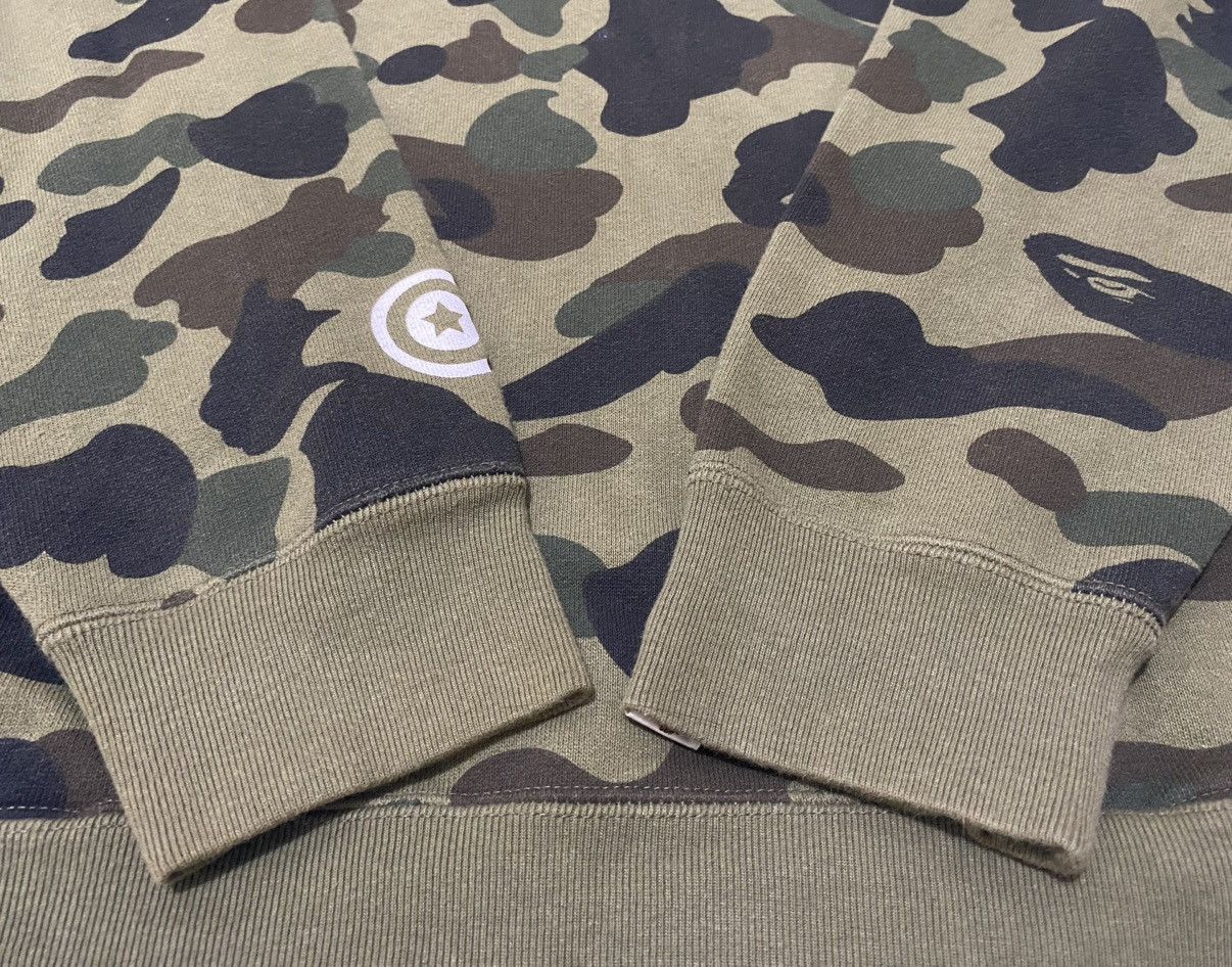 Bape 1st Camo Shark Pullover Hoodie Size US M / EU 48-50 / 2 - 6 Thumbnail