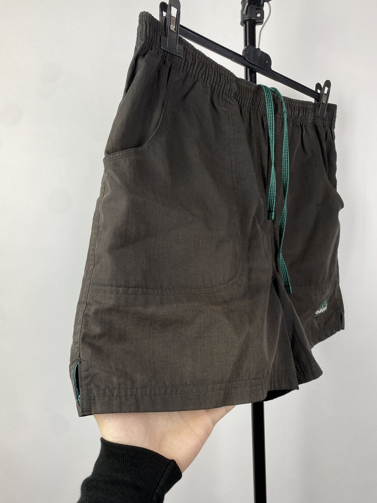 Other Vintage Adidas Equipment Vintage Nylon Faded Black Shorts 4g Size US 36 / EU 52 - 2 Thumbnail