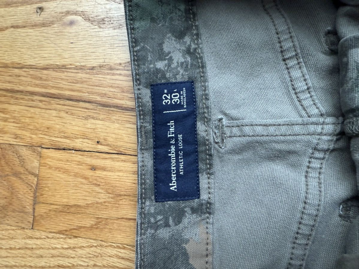 Abercrombie & Fitch Abercrombie & Fitch Real Tree Pants Size US 32 / EU 48 - 3 Thumbnail