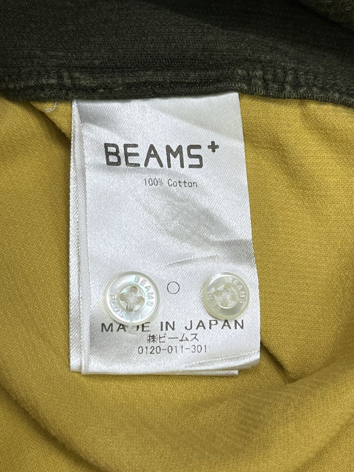 Beams Plus FYE🔥Vtg Beams Plus Japan Colorblock Corduroy Shirt Size M Size US S / EU 44-46 / 1 - 5 Thumbnail