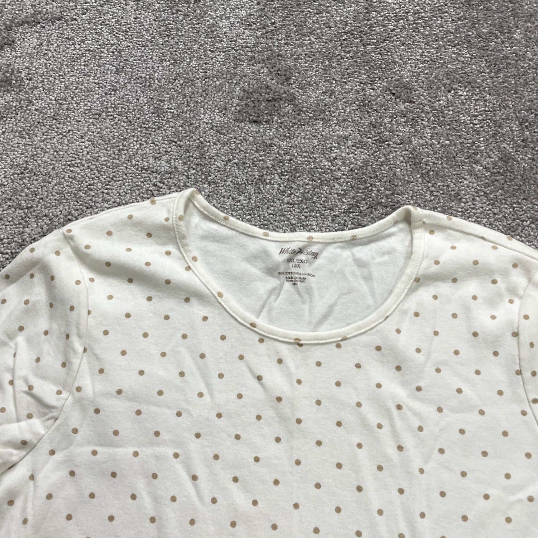 Vintage White Stag T-Shirt Women 2XL White Polka Dot Crew Neck Short Sleeve Knit Cotton Casual Top Breathable Easy Care Machine Washable Womens Size XXL / US 16-18 / IT 52-54 - 3 Thumbnail